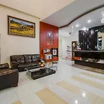 Reddoorz Plus @ Ap Pettarani 2
