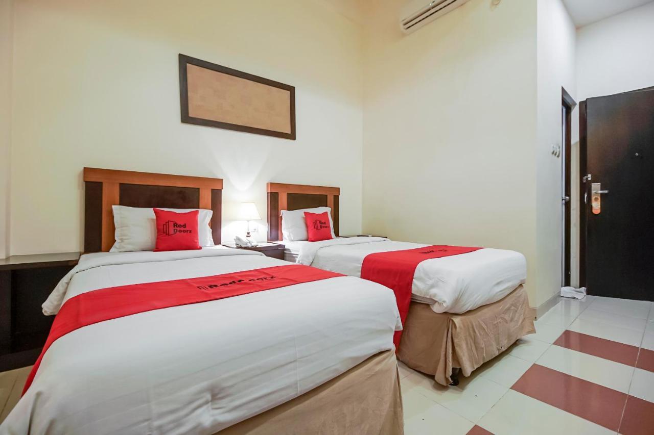 Hotel Reddoorz @ Ap Pettarani 2 Makassar